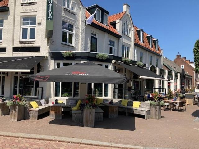 Boutique Hotel De Valk ファルケンスワールト エクステリア 写真